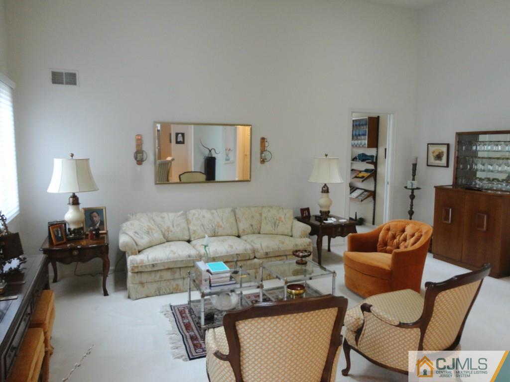 6 Chichester Road Monroe Township, NJ 08831 - Photo 11 of 25 Gallery Image 11