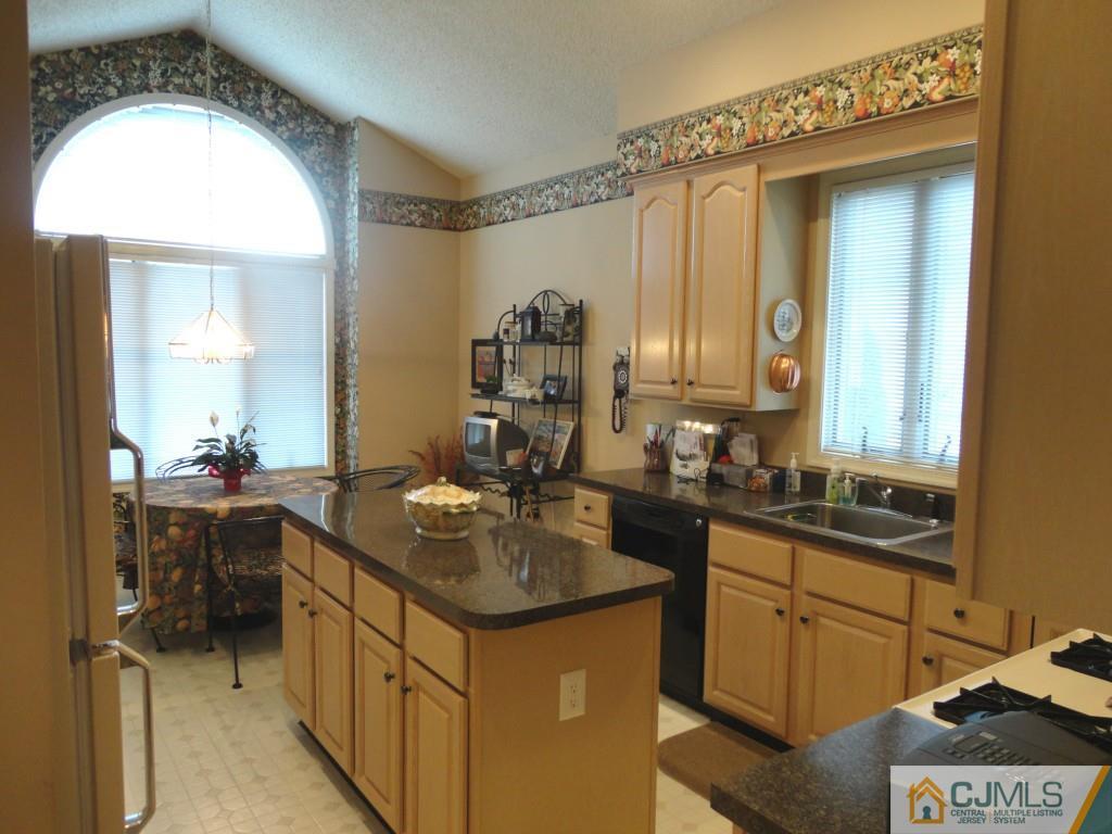 6 Chichester Road Monroe Township, NJ 08831 - Photo 18 of 25 Gallery Image 18