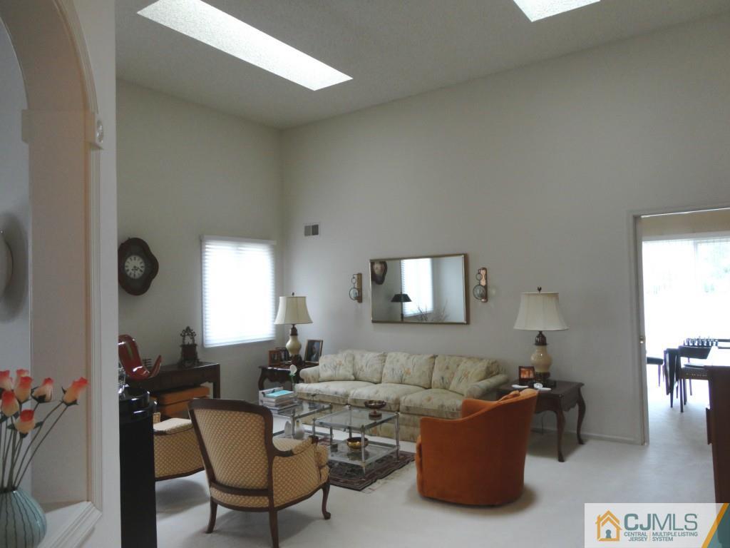 6 Chichester Road Monroe Township, NJ 08831 - Photo 9 of 25 Gallery Image 9
