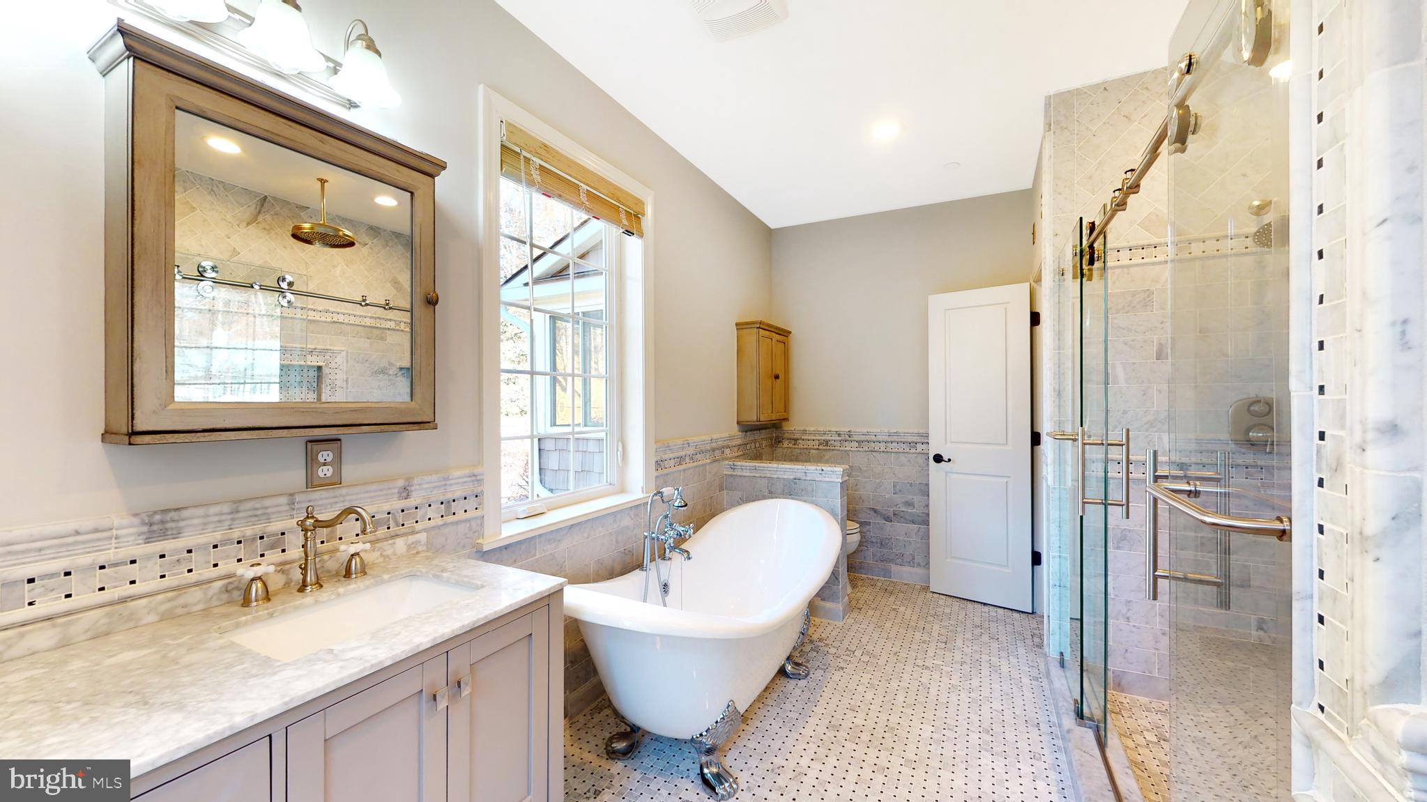 901 Crum Creek Road Springfield, PA 19064 - Photo 13 of 115 Primary bath.