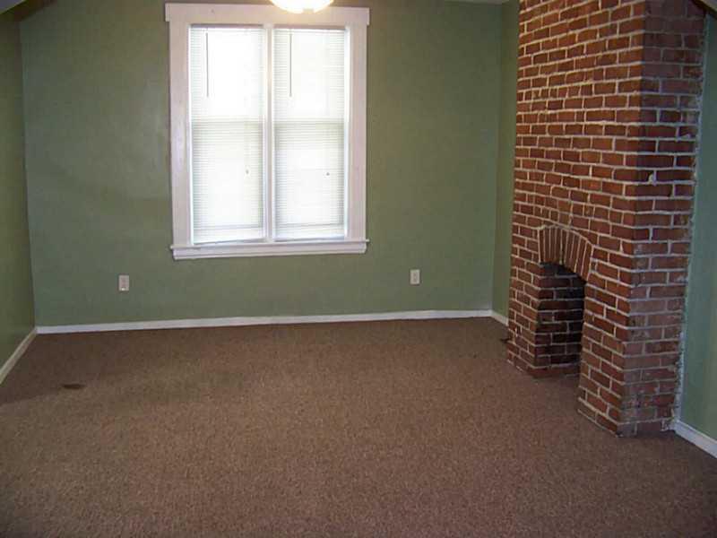 237 Dunseith Street Pittsburgh, PA 15213 - Photo 3 of 15 Gallery Image 3