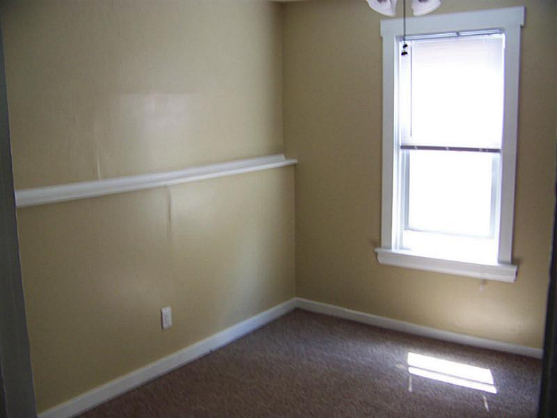 237 Dunseith Street Pittsburgh, PA 15213 - Photo 4 of 15 Gallery Image 4