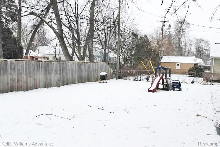 1272 Columbia Road Berkley, MI 48072 - Photo 21 of 21