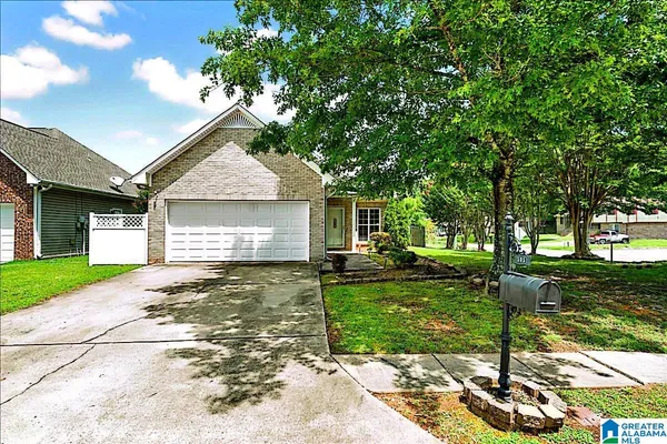 $207,500 | 5051 Cantebury Court, Center Point, AL 35215