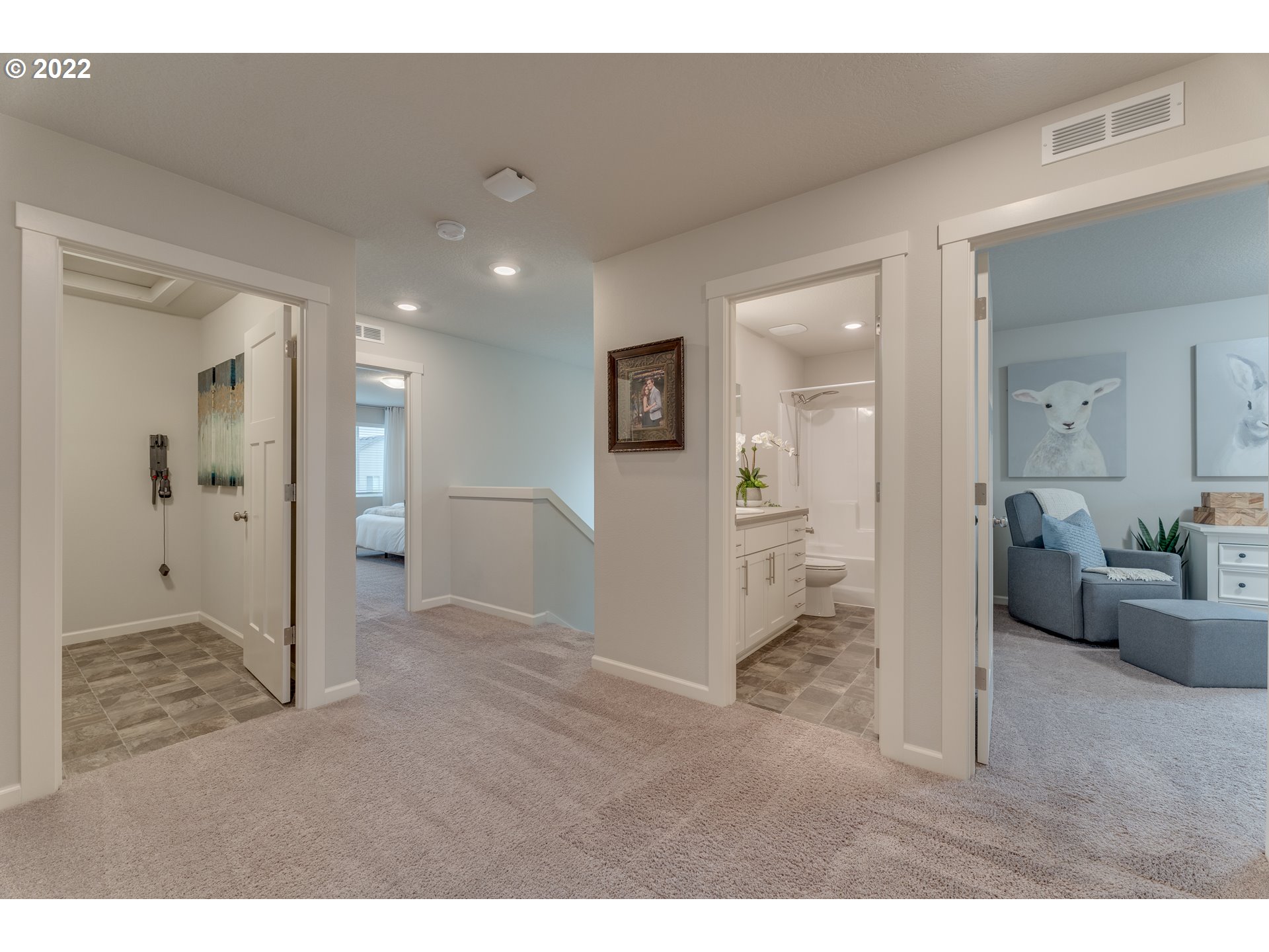 13305 Northeast 114th Way Brush Prairie, WA 98606 - Photo 18 of 31 a view of a livingroom with wooden floor