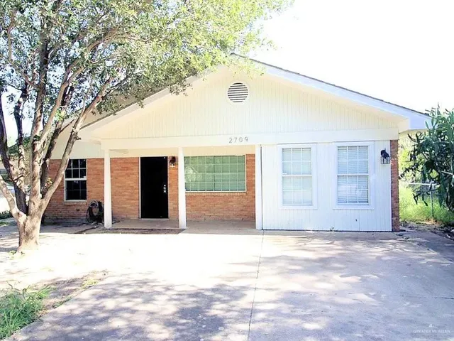 $1,100 | 2709 Fir Avenue, McAllen, TX 78501