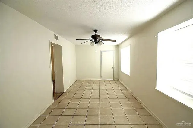 $1,100 | 2709 Fir Avenue, McAllen, TX 78501