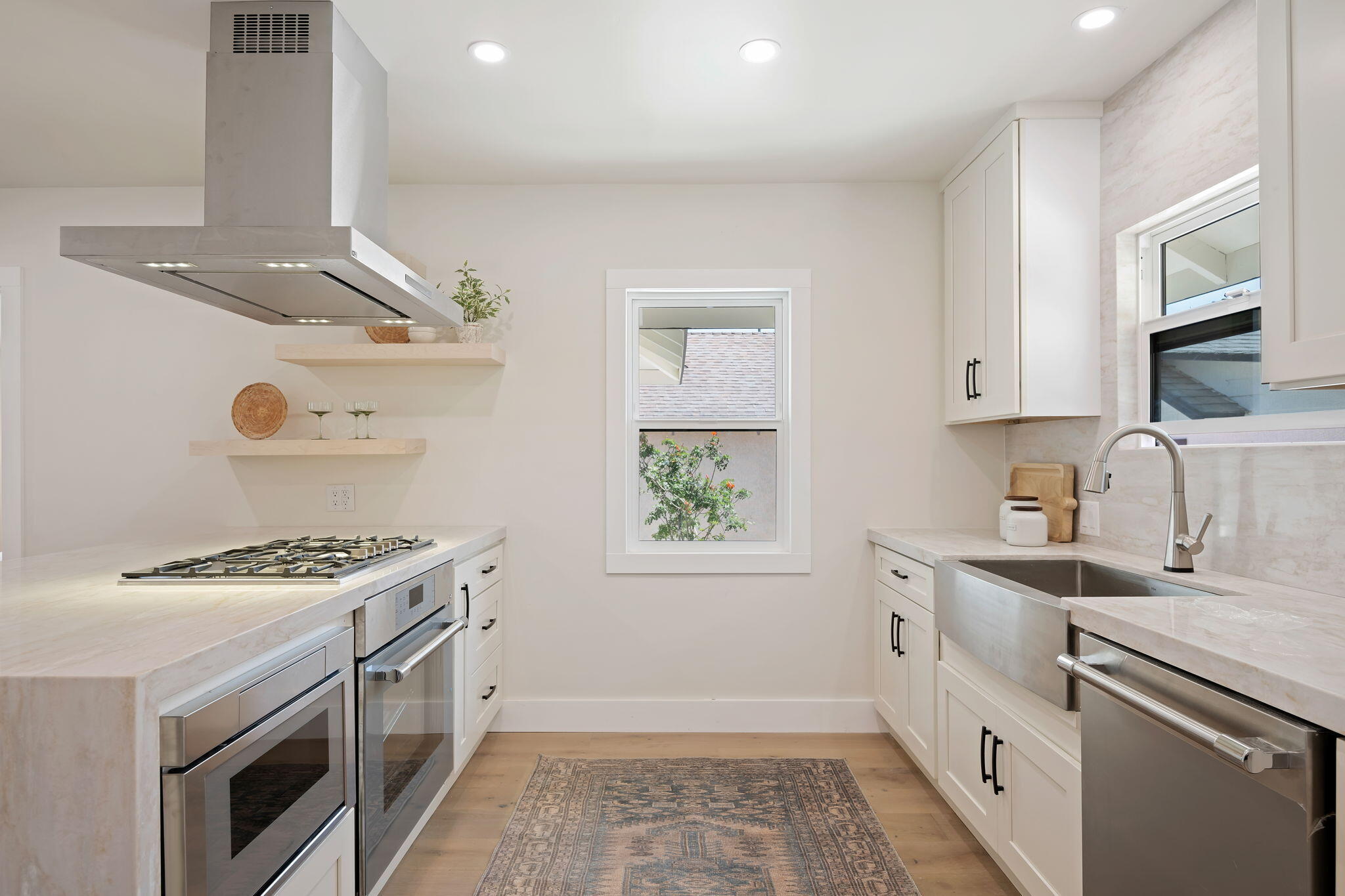 5161 7th Street Carpinteria, CA 93013 - Photo 11 of 29 Stainless Steel Appliances