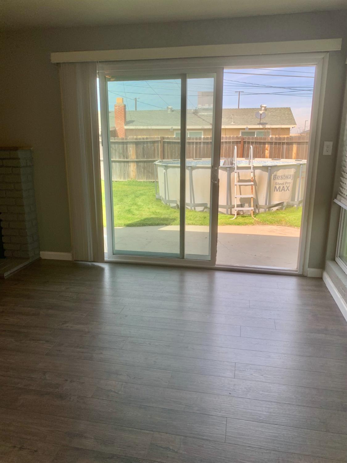 611 Rall Avenue Clovis, CA 93612 - Photo 13 of 31