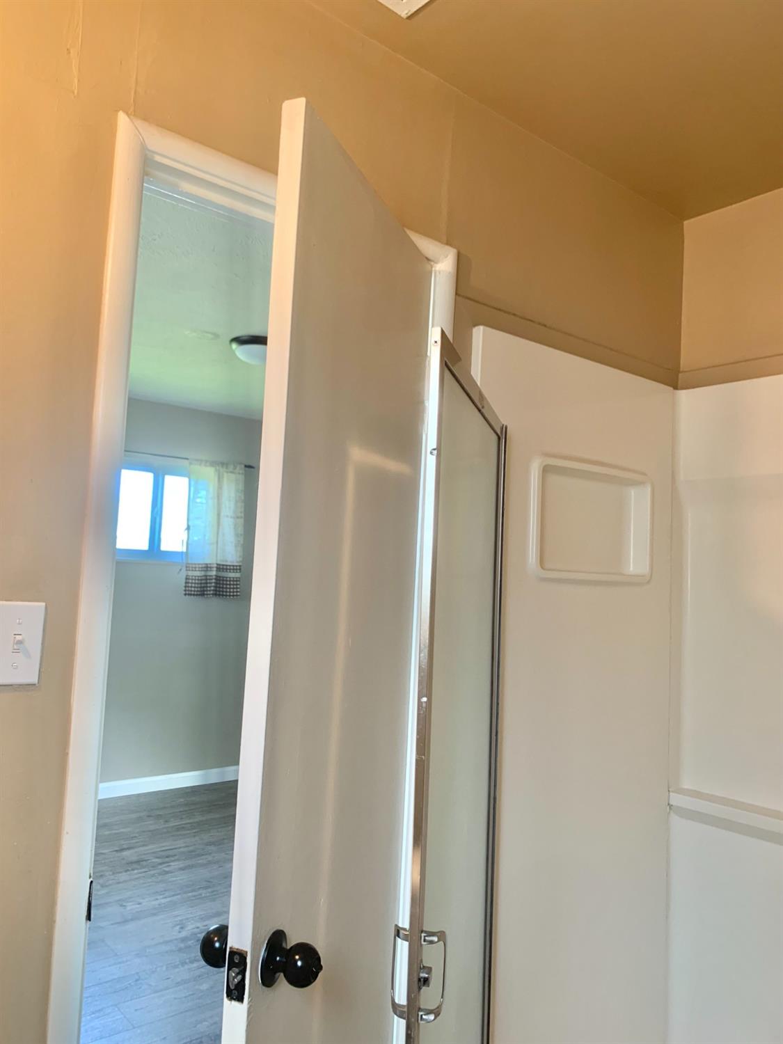 611 Rall Avenue Clovis, CA 93612 - Photo 23 of 31