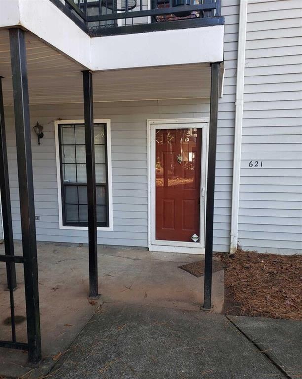 621 Windchase Lane Stone Mountain, GA 30083 - Photo 2 of 16