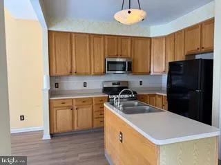 $2,550 | 13 Barclay Drive, Hockessin, DE 19707