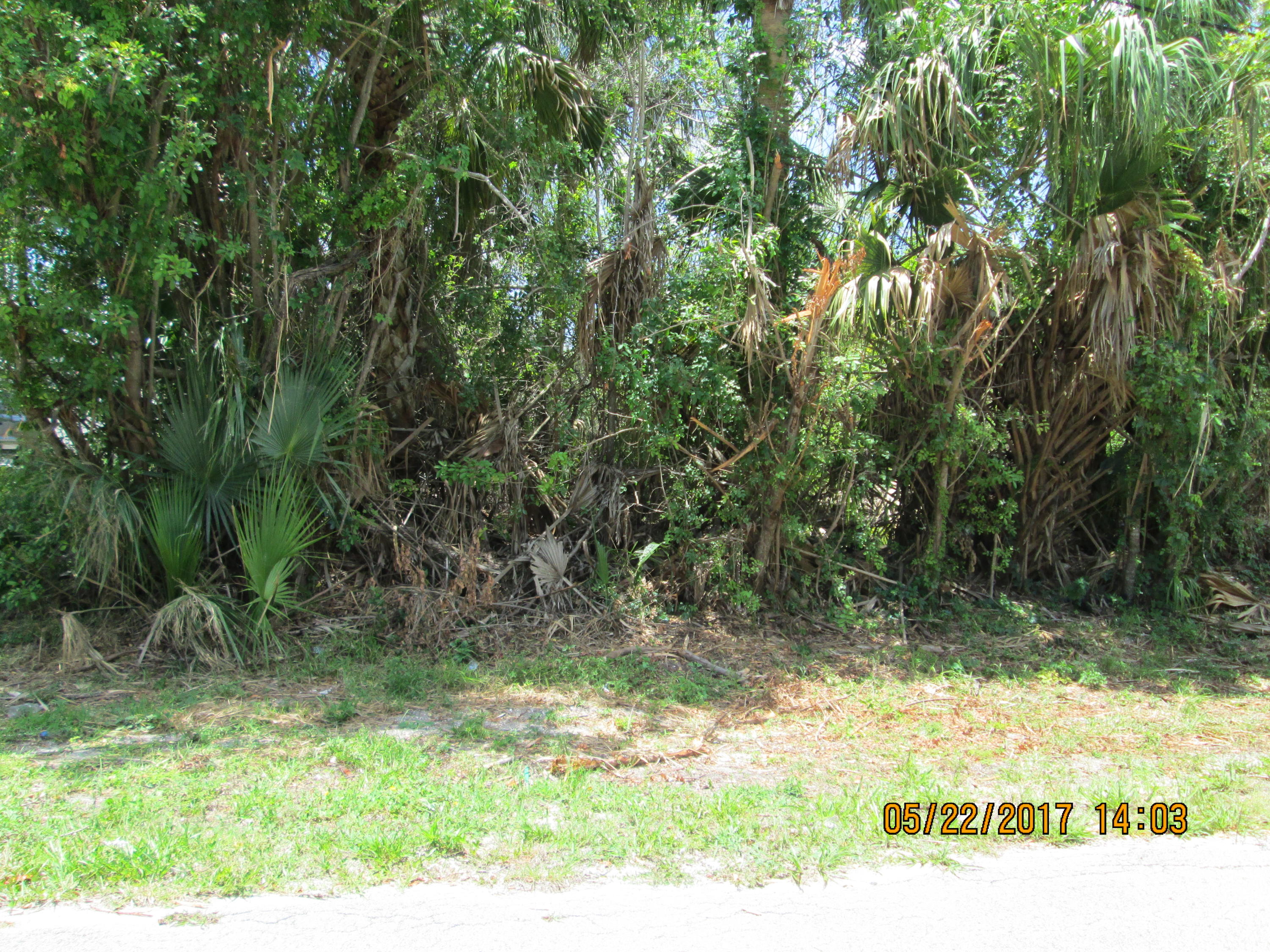 2020 Southwest Villanova Road Port St. Lucie, FL 34953 - Photo 8 of 10 Front View