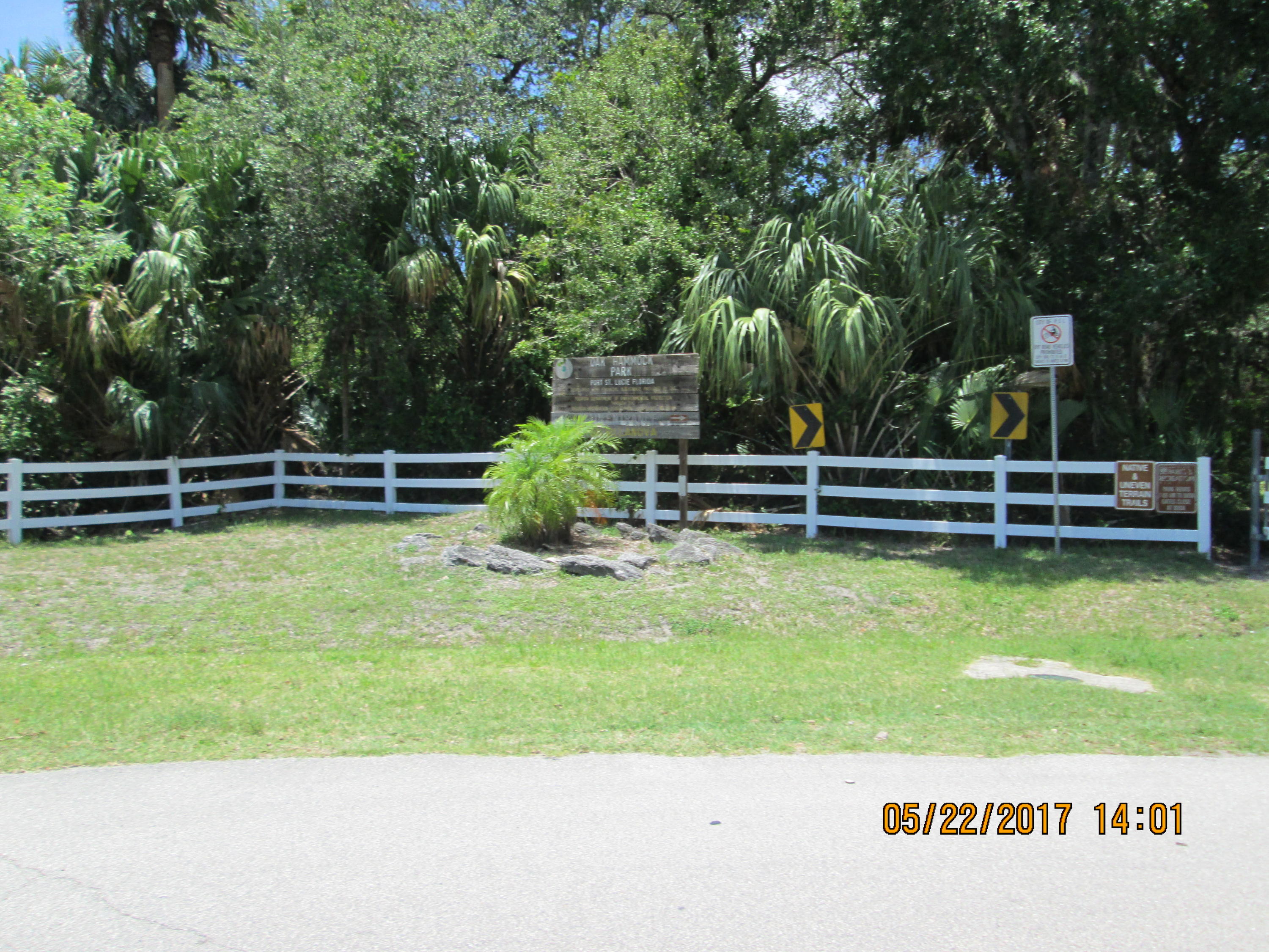 2020 Southwest Villanova Road Port St. Lucie, FL 34953 - Photo 10 of 10 IMG_3811