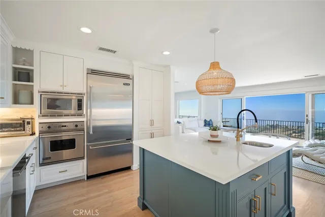 $4,950,000 | 2855 Zell Drive, Laguna Beach, CA 92651