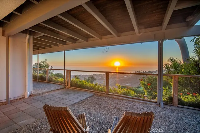 $4,950,000 | 2855 Zell Drive, Laguna Beach, CA 92651