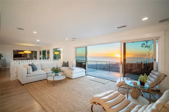 $4,950,000 | 2855 Zell Drive, Laguna Beach, CA 92651
