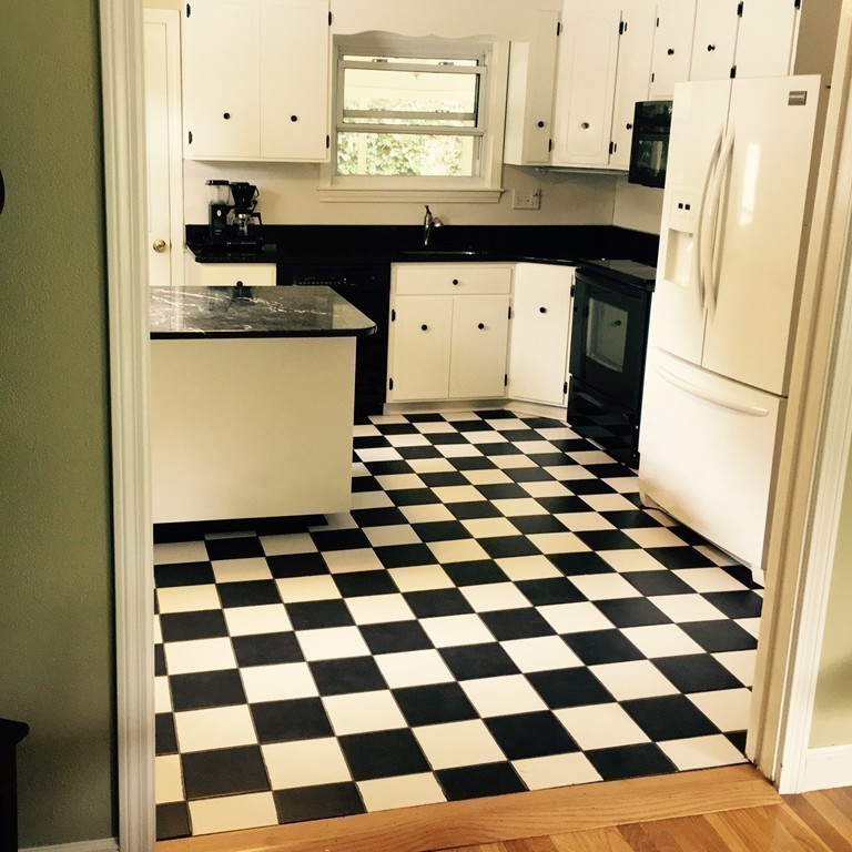 6 Bradley Road Salem, MA 01970 - Photo 10 of 22