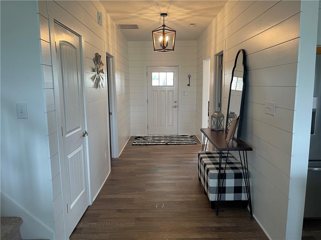 446 Teal Way Pendleton, IN 46064 - Photo 6 of 31