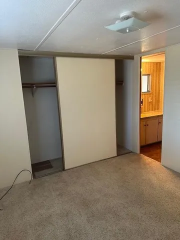 a close view of stove