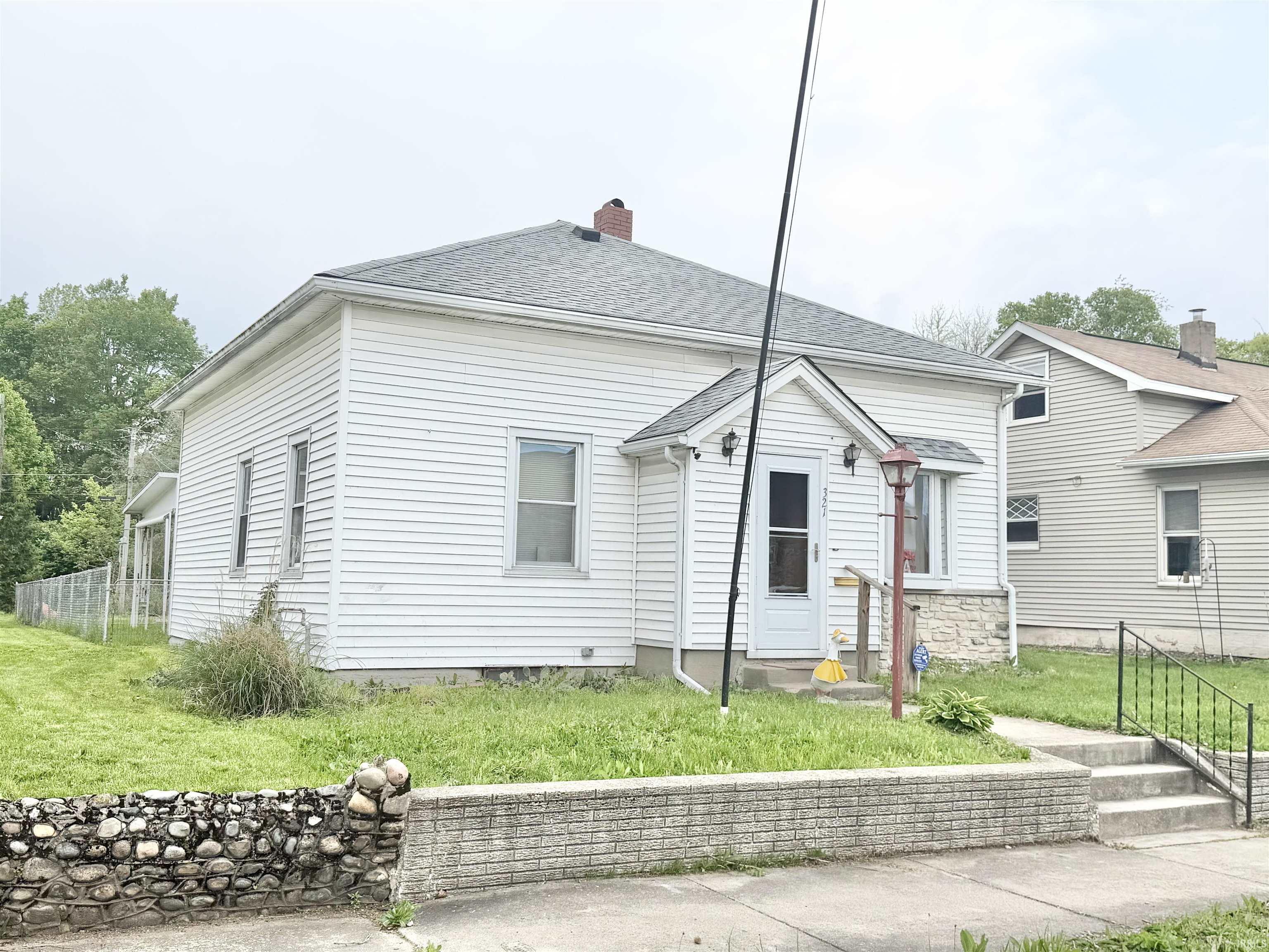 321 Day Street Logansport, IN 46947 - Photo 2 of 21