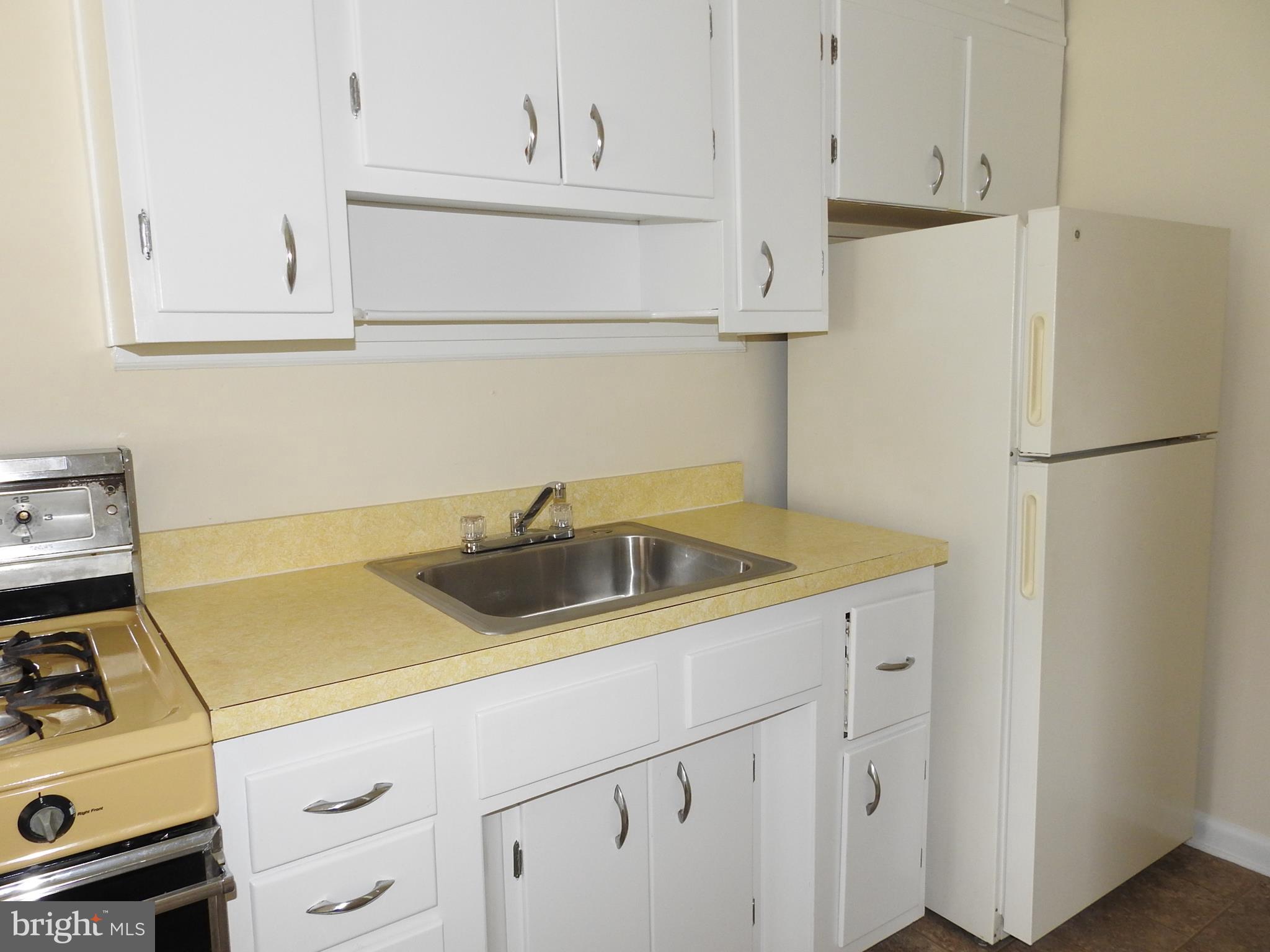 3109 Georgetown Road Baltimore, MD 21230 - Photo 3 of 17 Kitchen