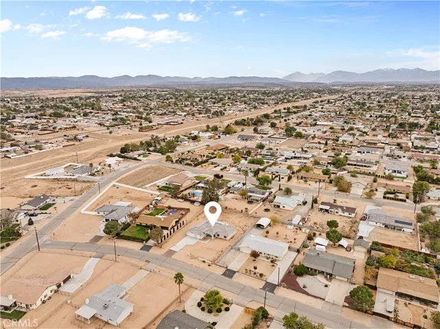 $2,800 | 8104 Corona Avenue, Hesperia, CA 92345