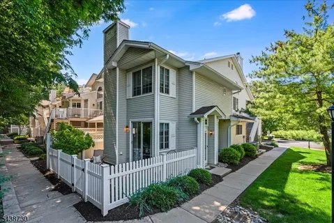 $574,900 | 52 Encampment Drive, Bedminster, NJ 07921