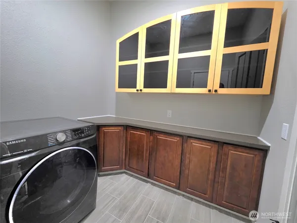 $1,800 | 9206 172nd Street Northwest, Stanwood, WA 98292