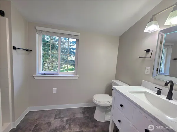 $1,800 | 9206 172nd Street Northwest, Stanwood, WA 98292