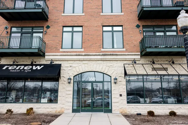 $295,000 | 160 South River Street, Unit 211, Aurora, IL 60506