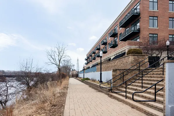 $290,000 | 160 South River Street, Unit 211, Aurora, IL 60506