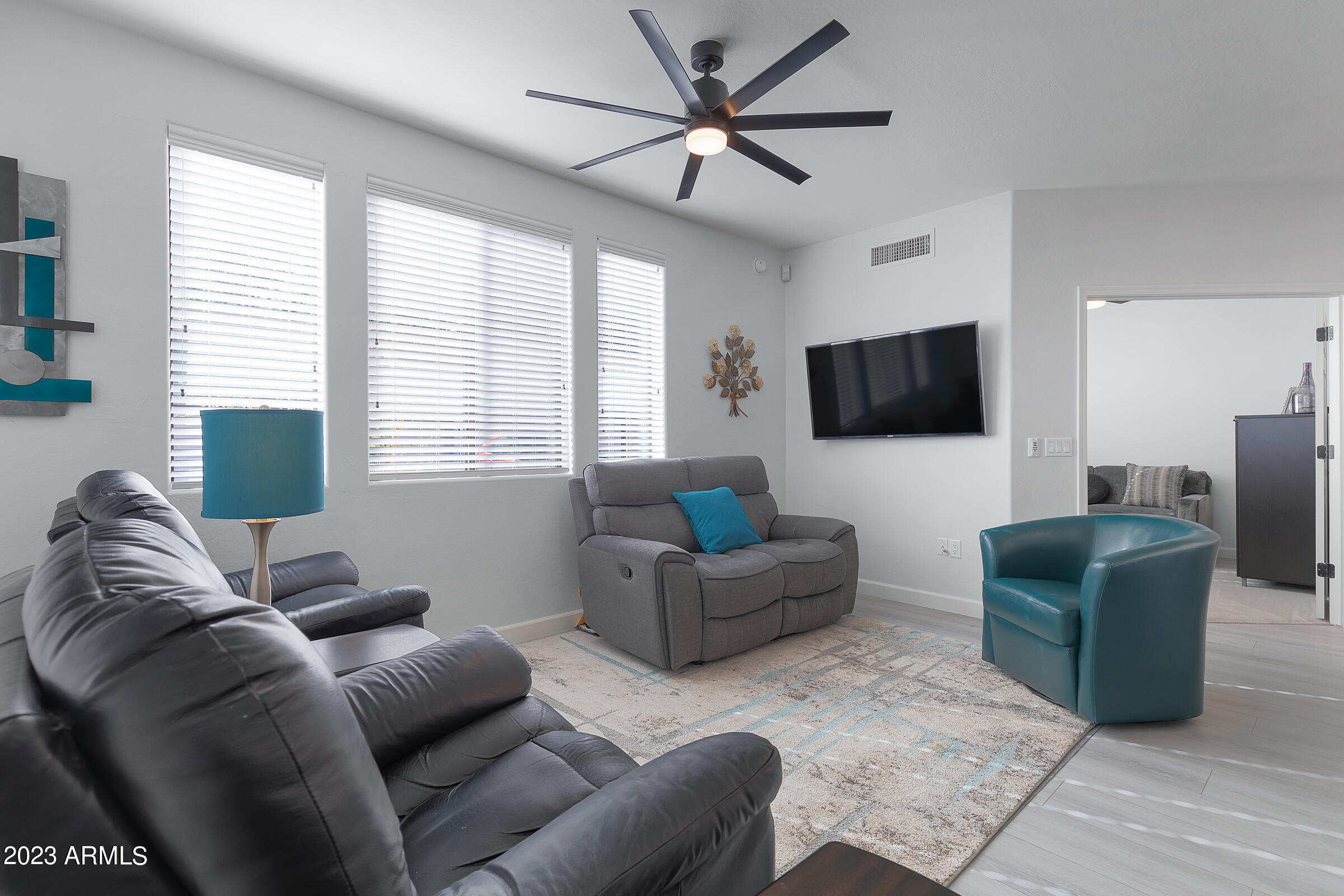 3330 South Gilbert Road, Unit 1023 Chandler, AZ 85286 - Photo 5 of 40 3330 S Gilbert Rd #1023-18
