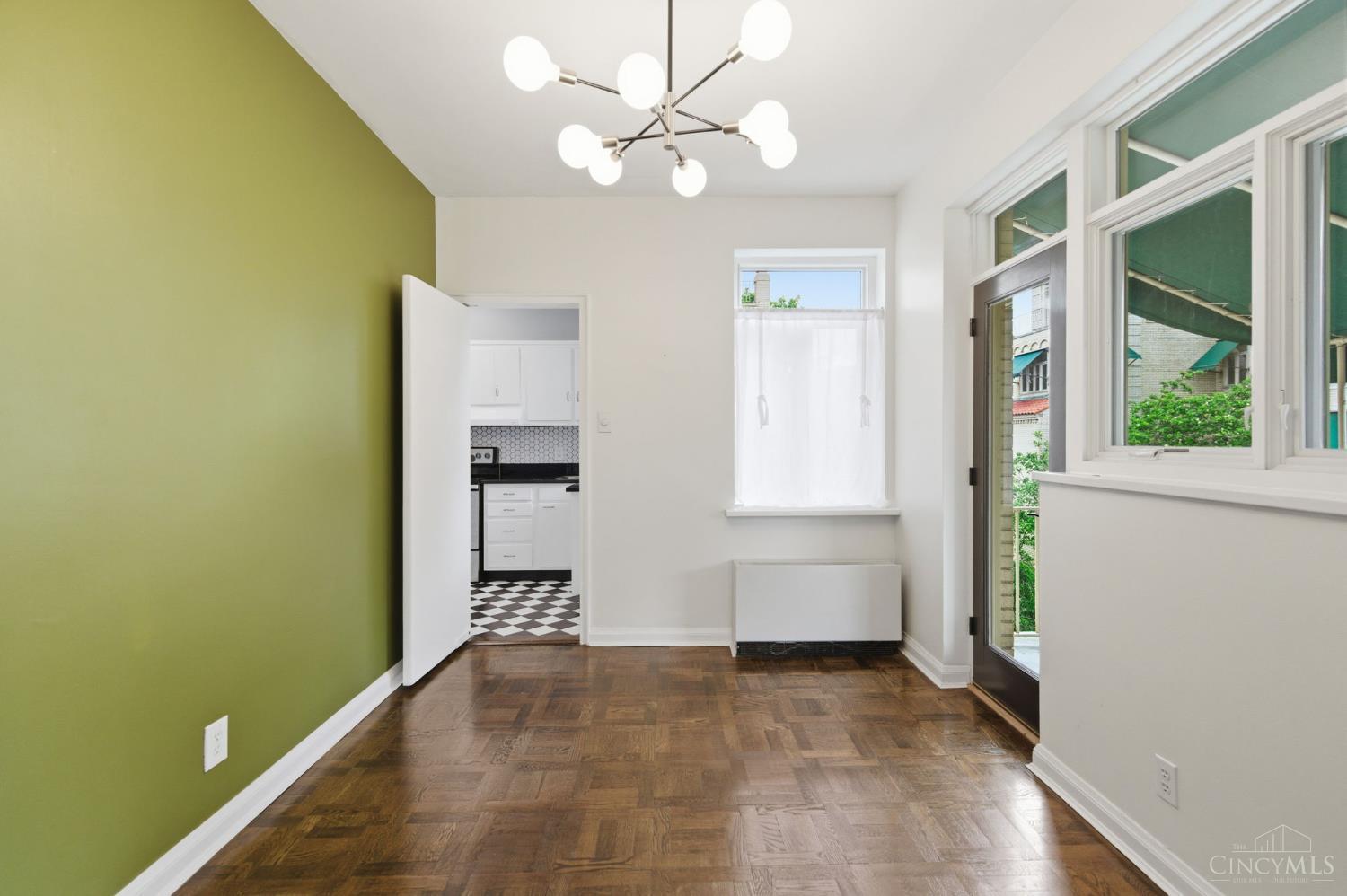 2372 Madison Road, Unit W3D Cincinnati, OH 45208 - Photo 20 of 54