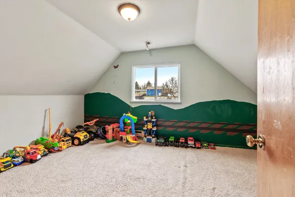 $360,000 | 205 East 1st Street, Spangle, WA 99031