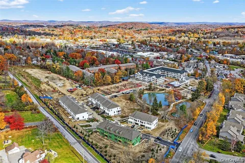 a picture of a city