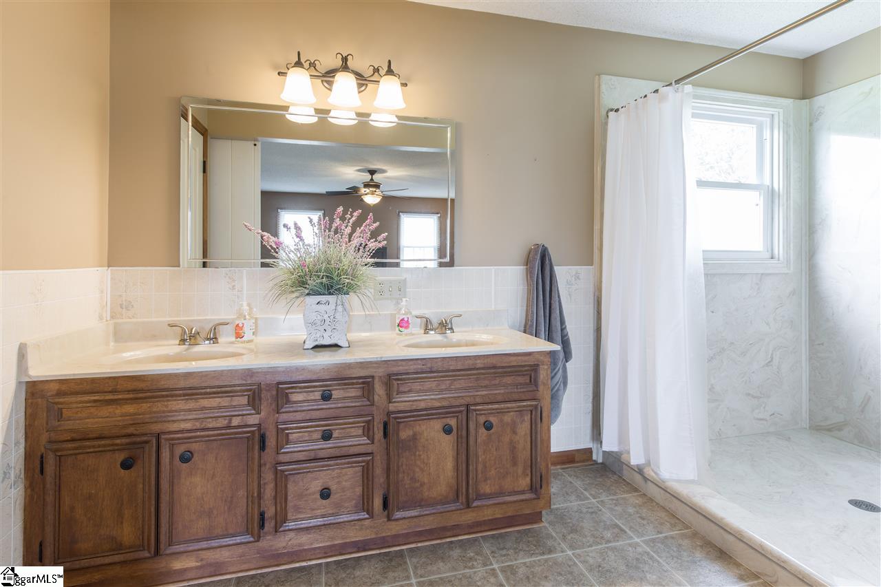 505 Reedy Fork Road Piedmont, SC 29673 - Photo 15 of 25