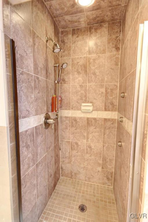 2270 Bishop Road Allentown, PA 18103 - Photo 17 of 33 a bathroom with a shower