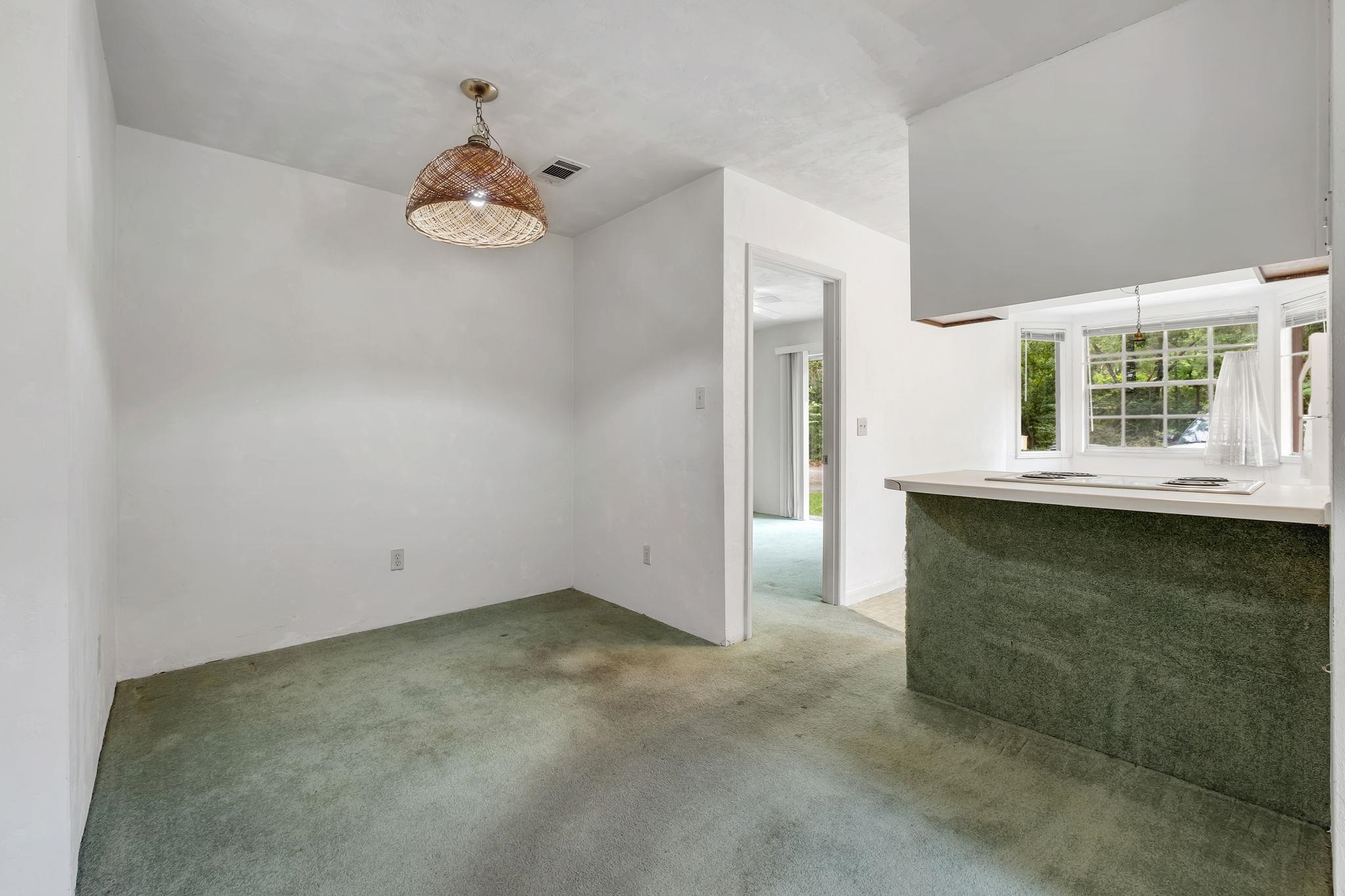 1047 Sutor Road Tallahassee, FL 32311 - Photo 9 of 33