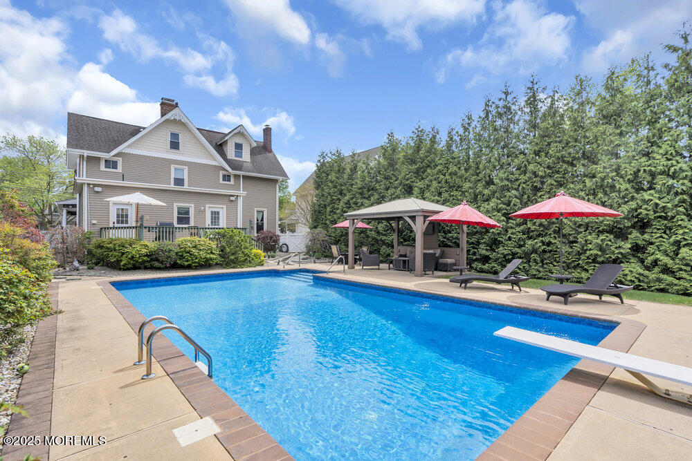 75 Elizabeth Street Keyport, NJ 07735 - Photo 40 of 61 In Ground Pool
