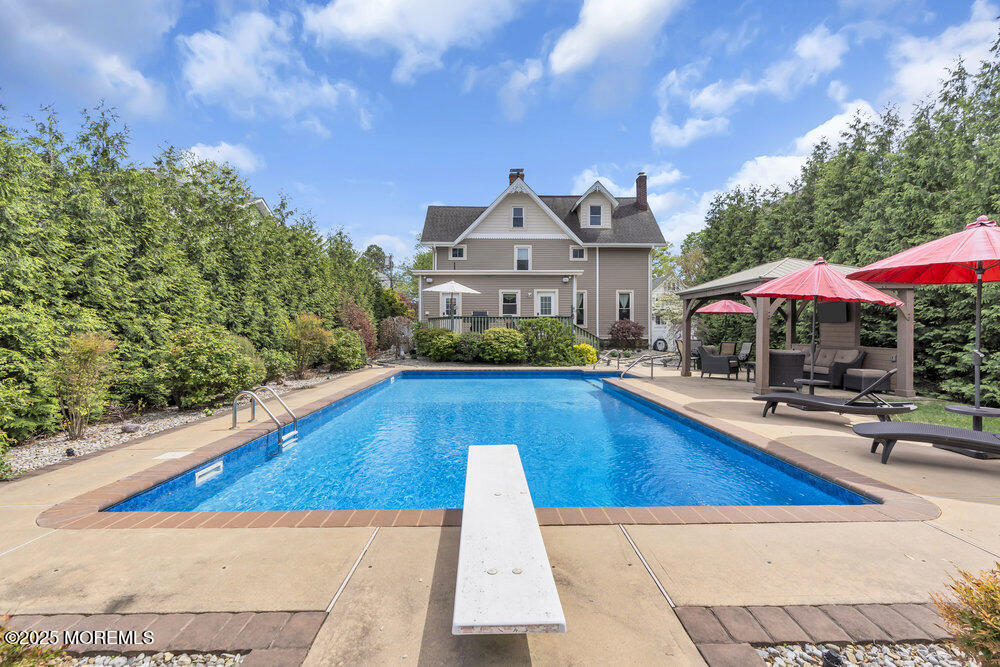 75 Elizabeth Street Keyport, NJ 07735 - Photo 41 of 61 In ground pool