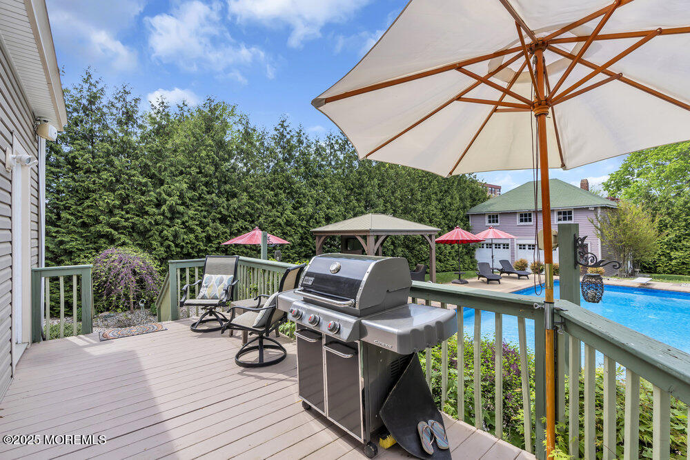 75 Elizabeth Street Keyport, NJ 07735 - Photo 46 of 61 Deck