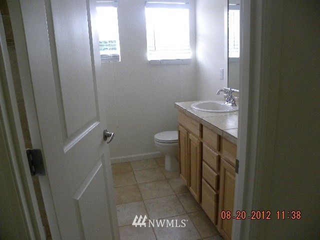 23952 34th Avenue Southeast Bothell, WA 98021 - Photo 11 of 12