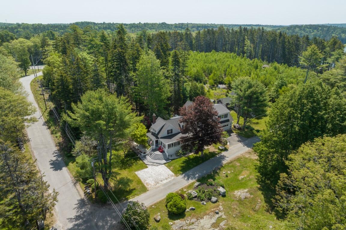 6 Ridge Road Boothbay, ME 04537 - Photo 3 of 74 2.