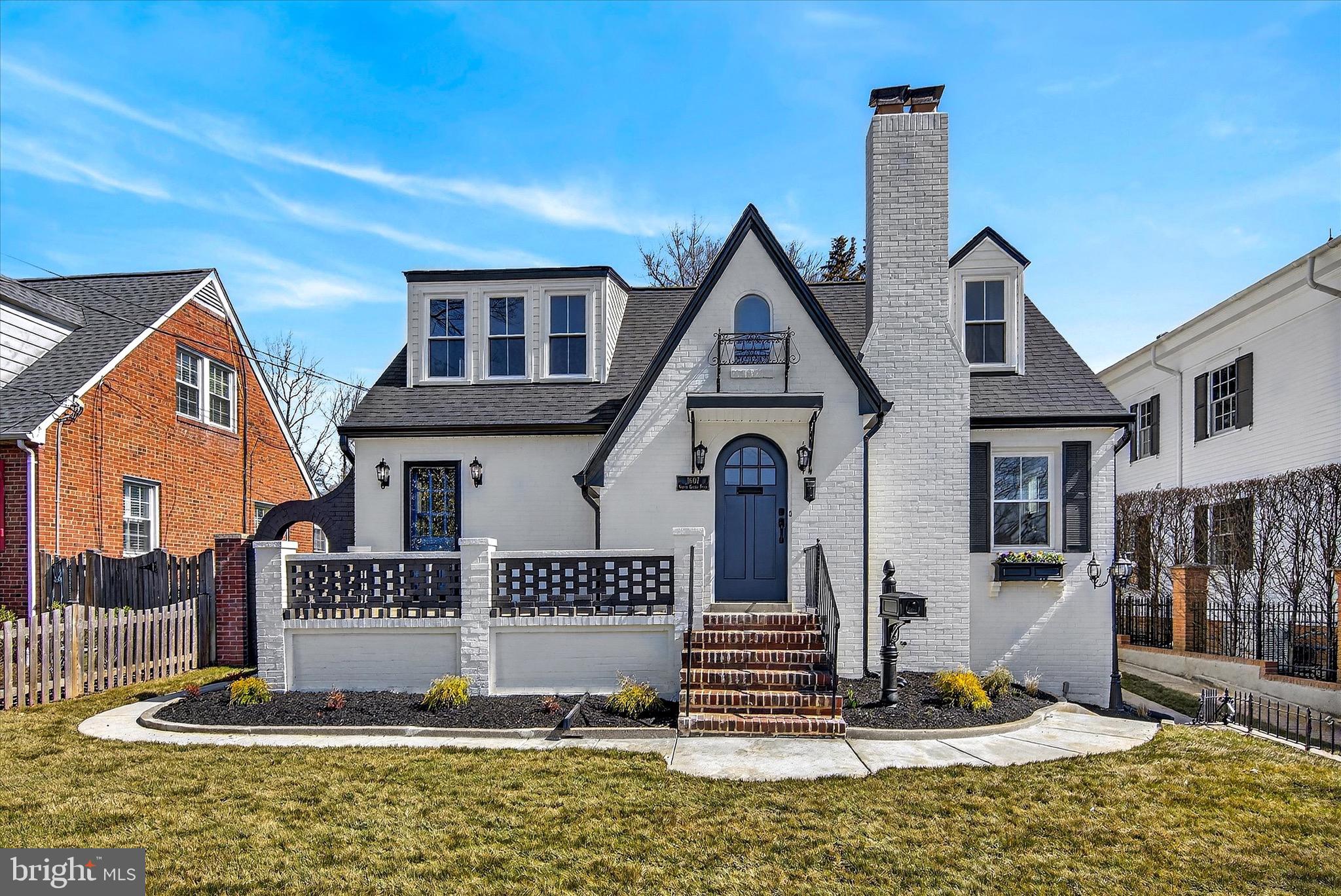 1607 North Glebe Road Arlington, VA 22207 - Photo 2 of 41 Gallery Image 2