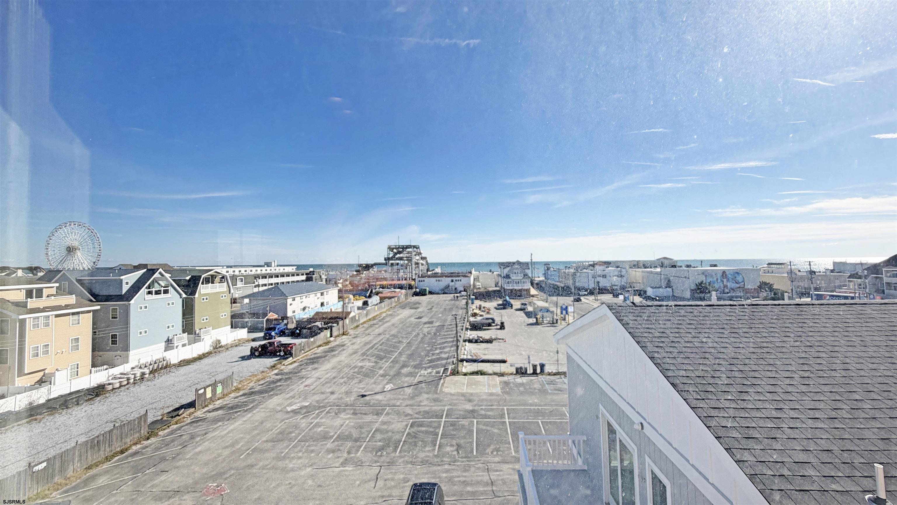 807 East 8th Street, Unit 511 Ocean City, NJ 08226 - Photo 7 of 12 a view of a terrace with sitting area