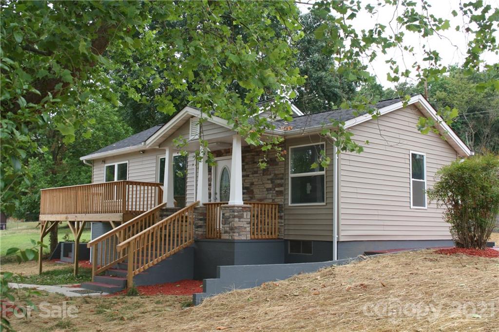 200 Shiloh Church Road Hickory, NC 28601 - Photo 1 of 25 Gallery Image 1