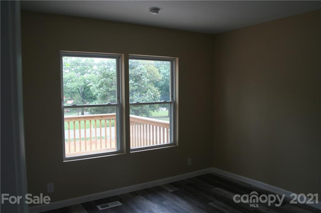 200 Shiloh Church Road Hickory, NC 28601 - Photo 11 of 25 Gallery Image 11