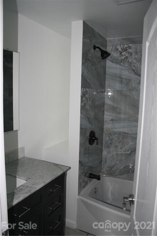 200 Shiloh Church Road Hickory, NC 28601 - Photo 16 of 25 Gallery Image 16