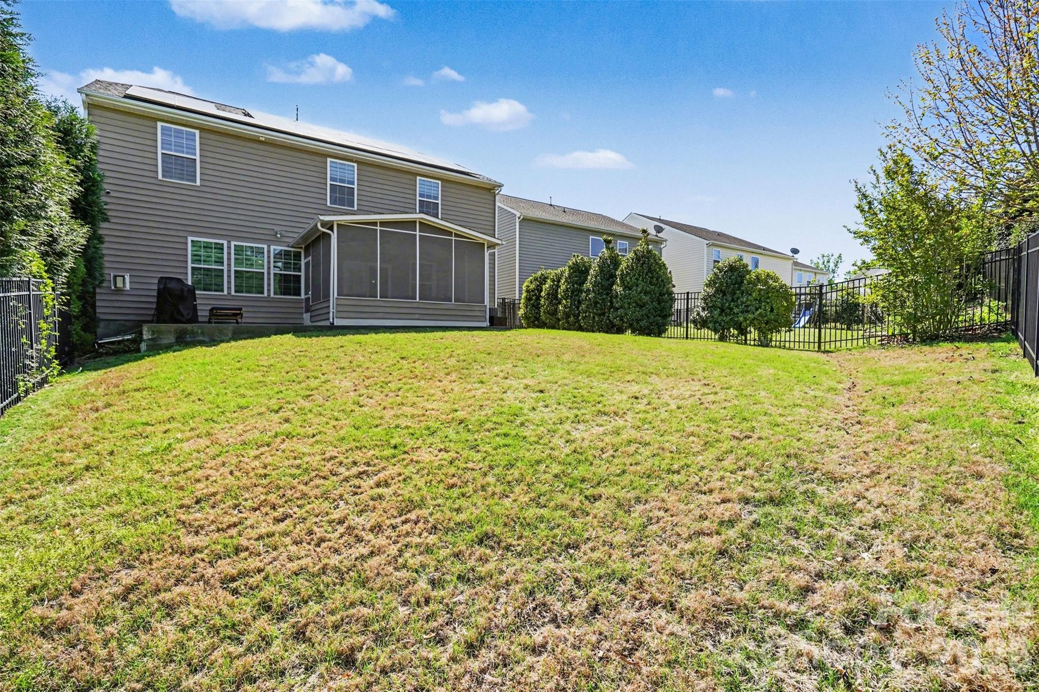 1111 Wallace Lake Road, Unit 138 Fort Mill, SC 29707 - Photo 30 of 48
